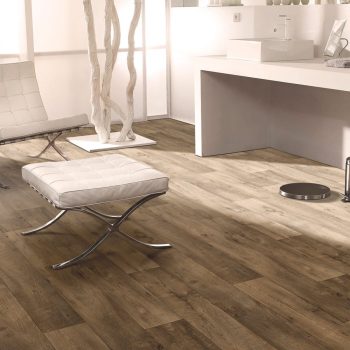   Arctic tekercses vinyl padló ipari PVC 2 m és 4 m széles barna fahatású